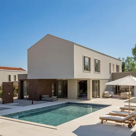 Eora By Interhome Willa *